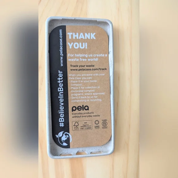 🎉SALE🎉 NWT London Fog Grape Views Google Pixel 7 Case - Picture 2 of 3